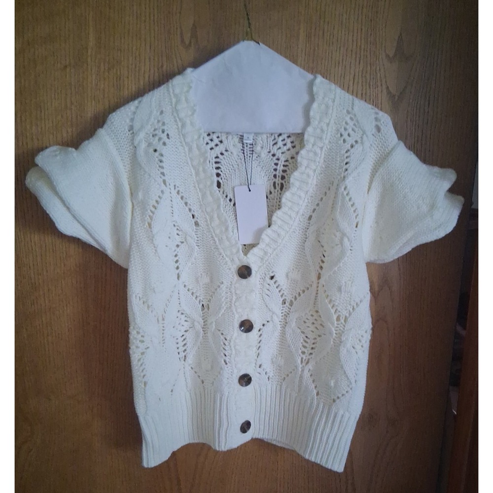 NWT!! LINE & DOT SS Sweater Button Front Textured Knit Cream Off White Medium